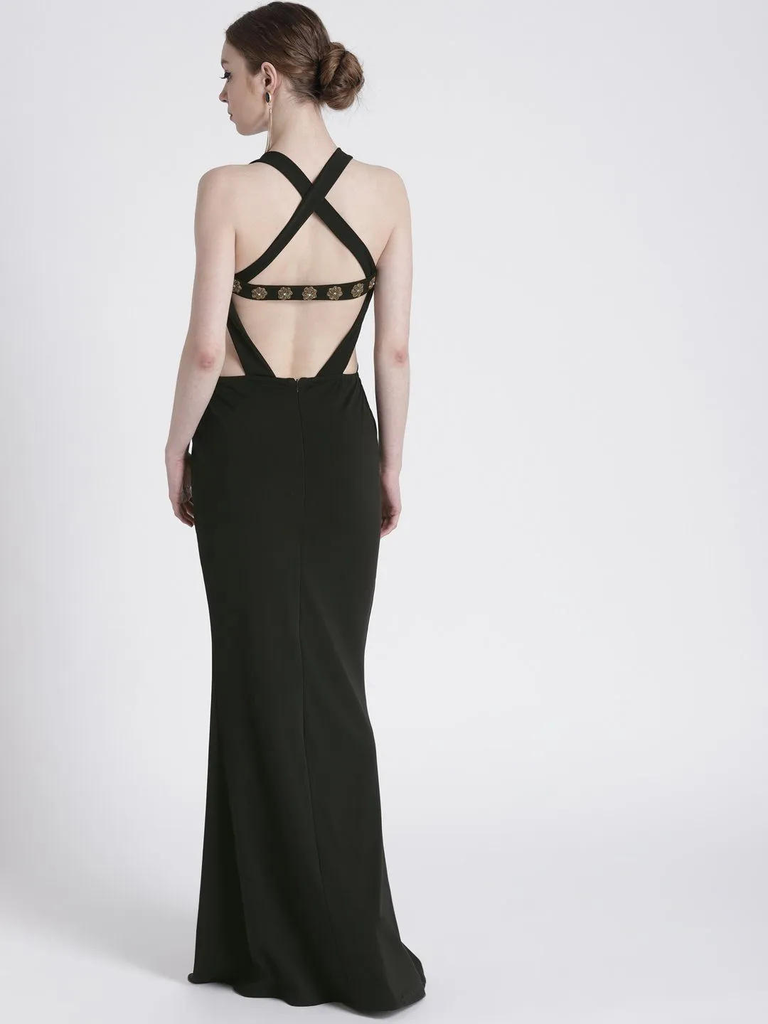 BLACK FULL LENGTH GOWN WITH CUT-OUT DETAIL