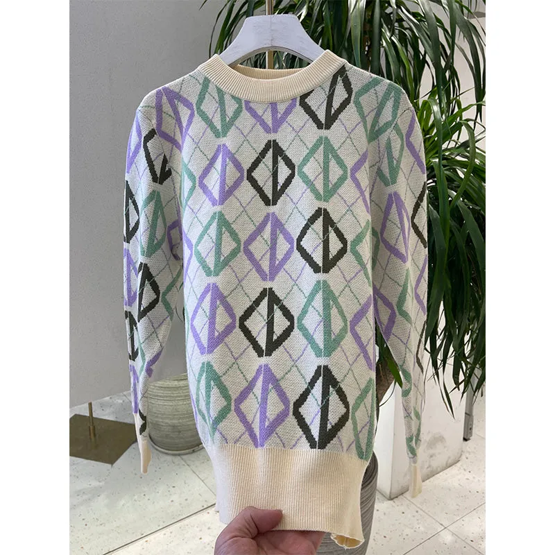 Color Diamond Check Sweater