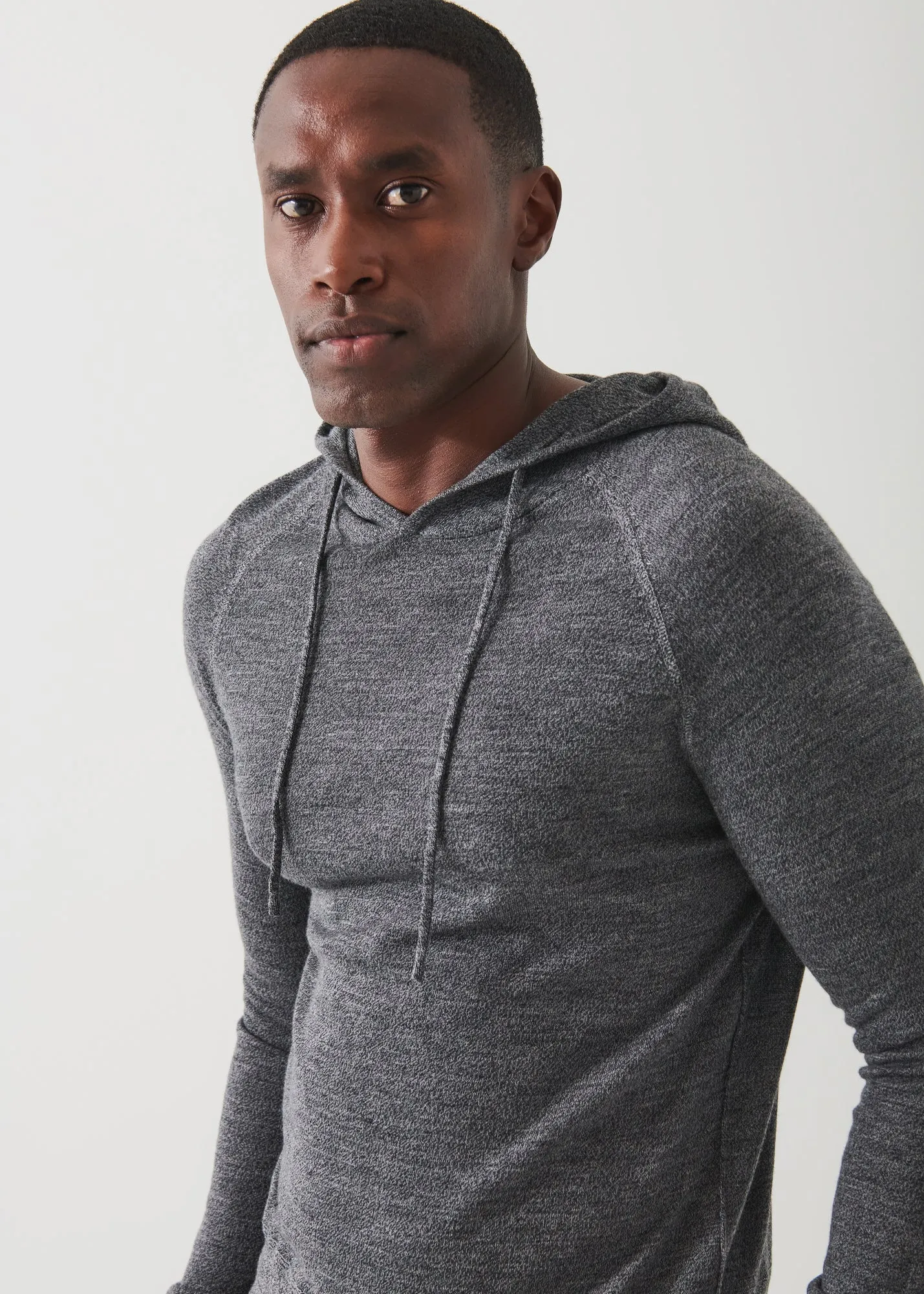 EXTRA-FINE MERINO POPOVER HOODIE