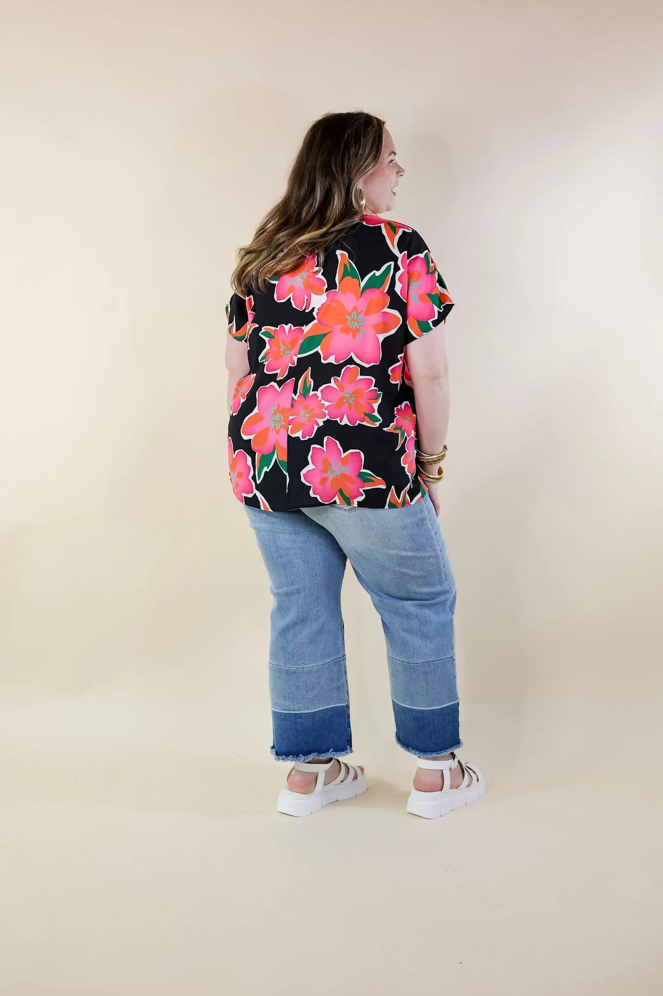 Fresh Bloom Floral Print V Neck Top in Black