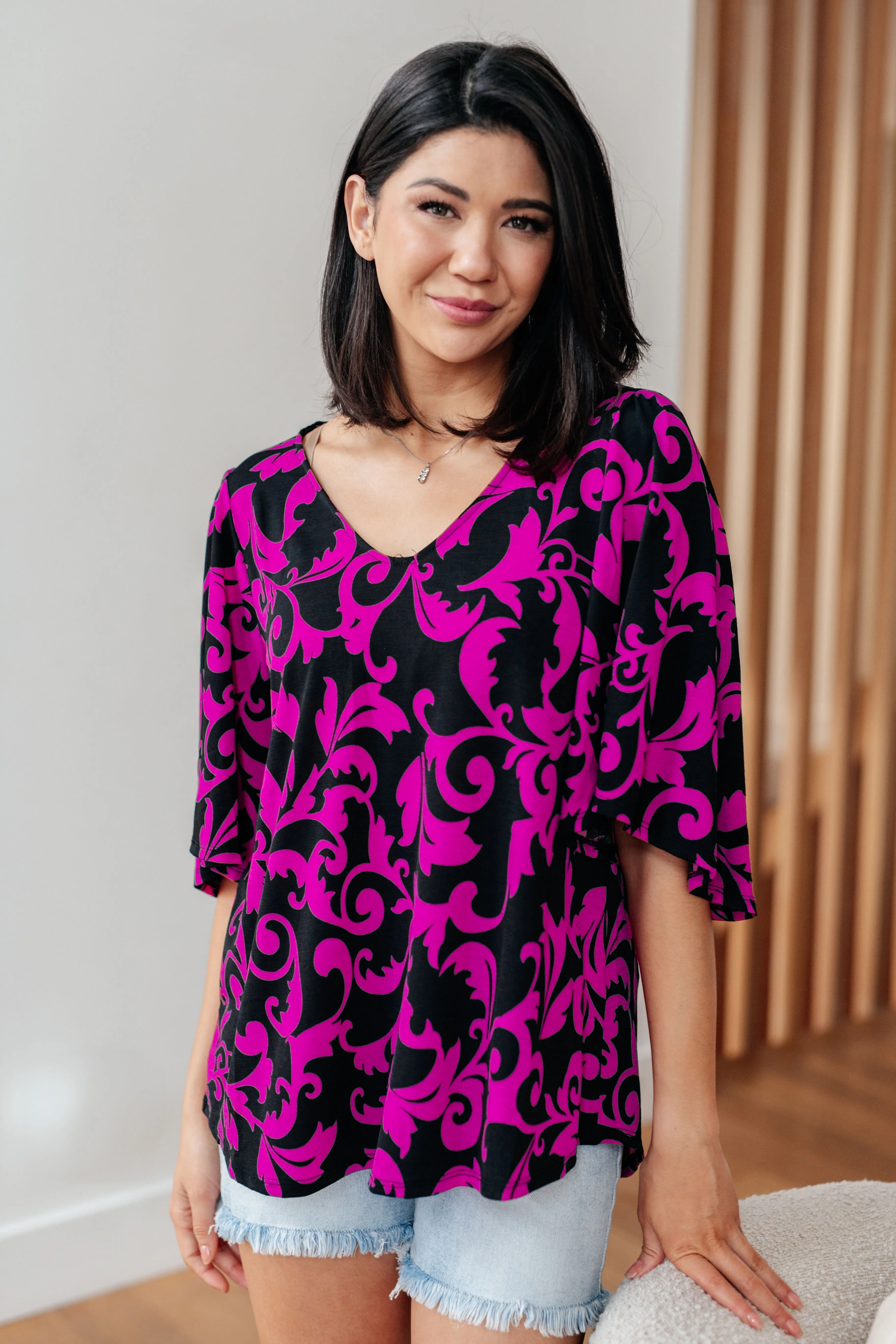 Gracie V-Neck Top in Magenta