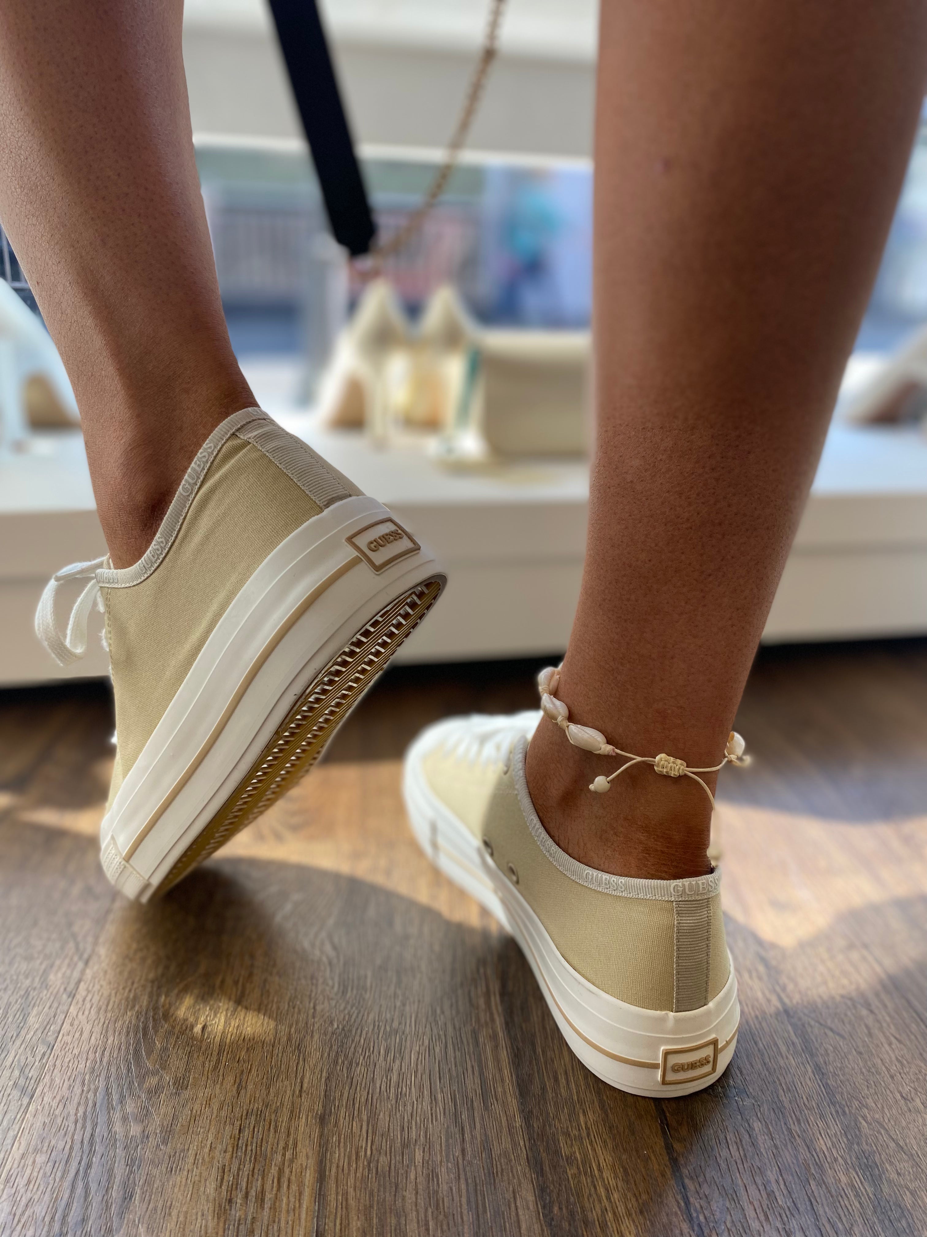 GUESS EMMA SNEAKER + COLOURS