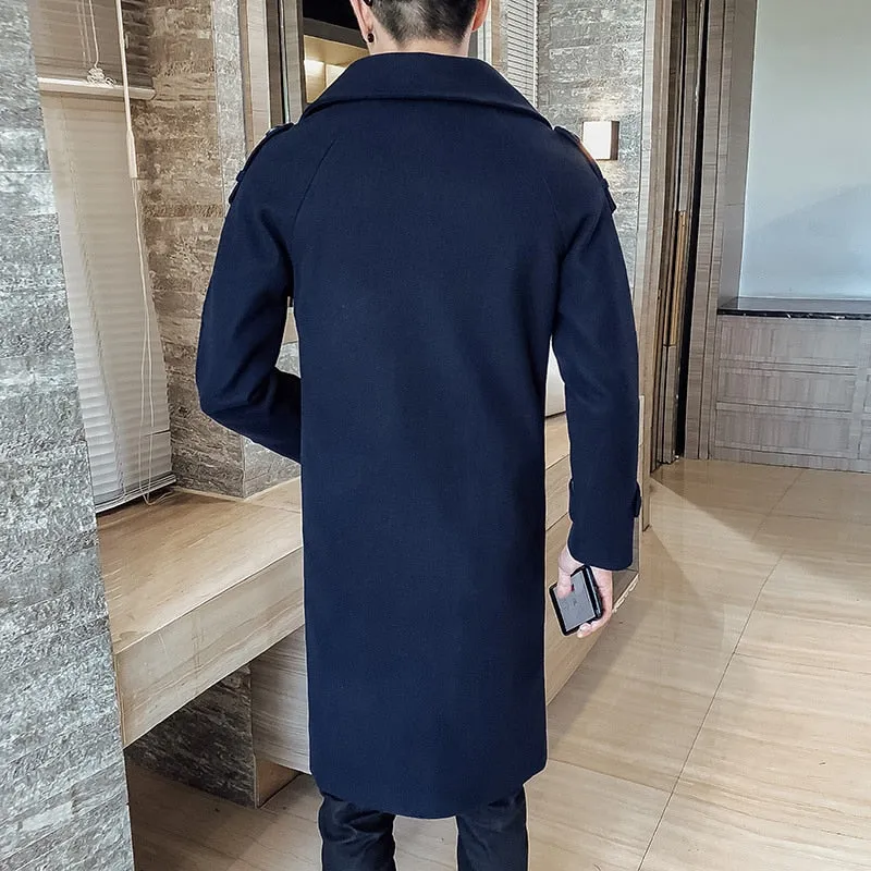 Men's Winter Polyester Solid Pattern Double Breasted Slim Fit Coat