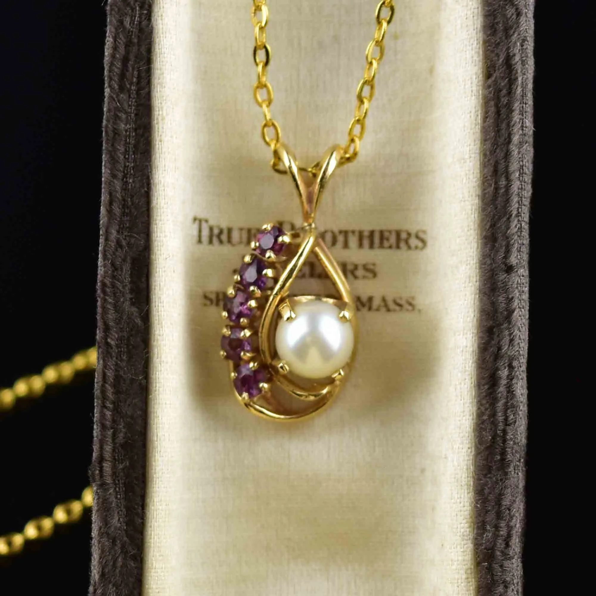 Vintage 14K Gold Amethyst Pearl Pendant Necklace