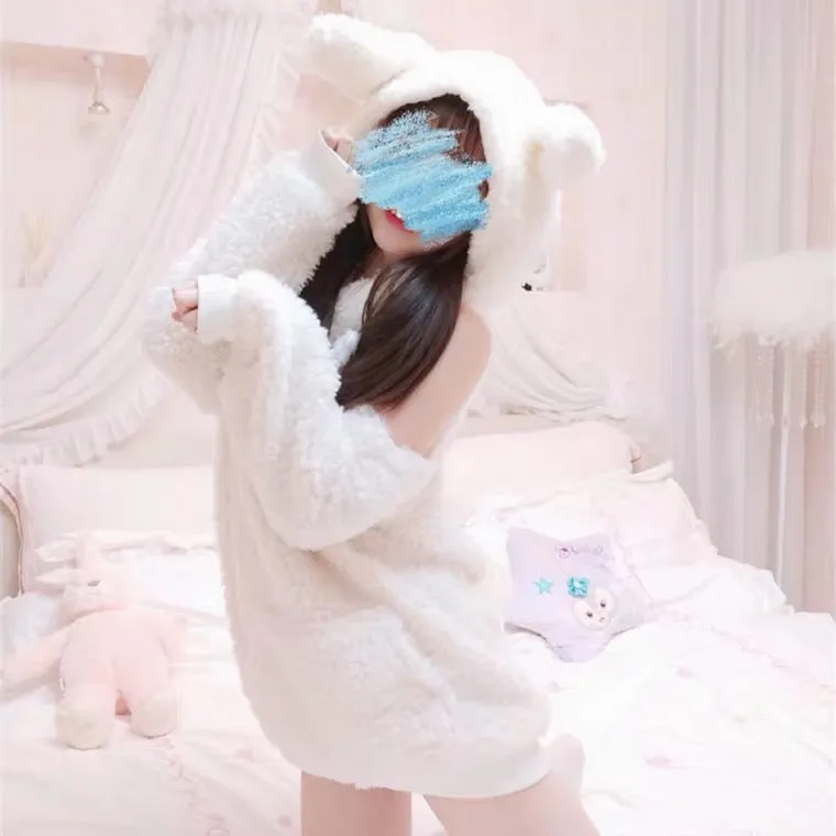 White bunny pull over hoodie